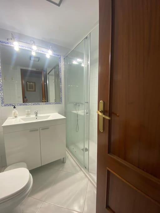 Funcional Piso 4 Frente A Santa Justa Apartamento *